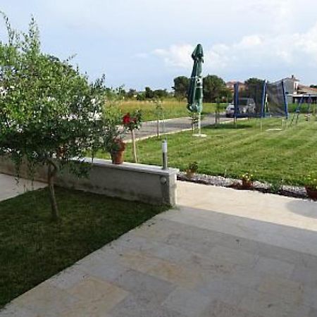Apartment Brno พูลา ภายนอก รูปภาพ