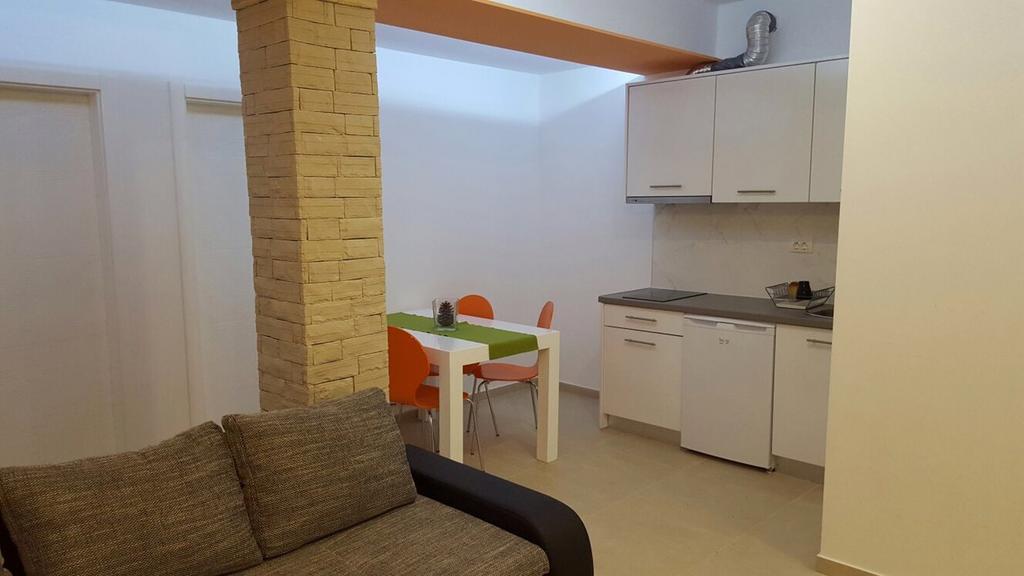 Apartment Brno พูลา ภายนอก รูปภาพ