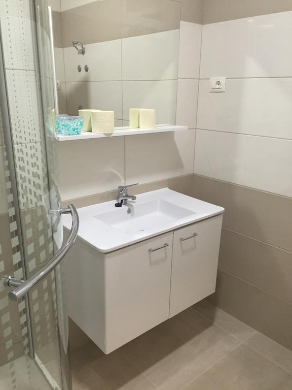 Apartment Brno พูลา ภายนอก รูปภาพ