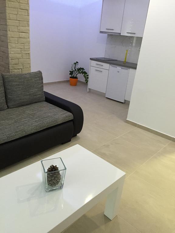 Apartment Brno พูลา ภายนอก รูปภาพ