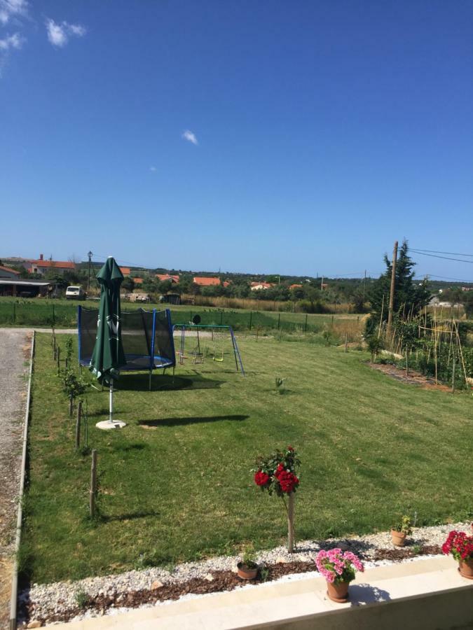 Apartment Brno พูลา ภายนอก รูปภาพ